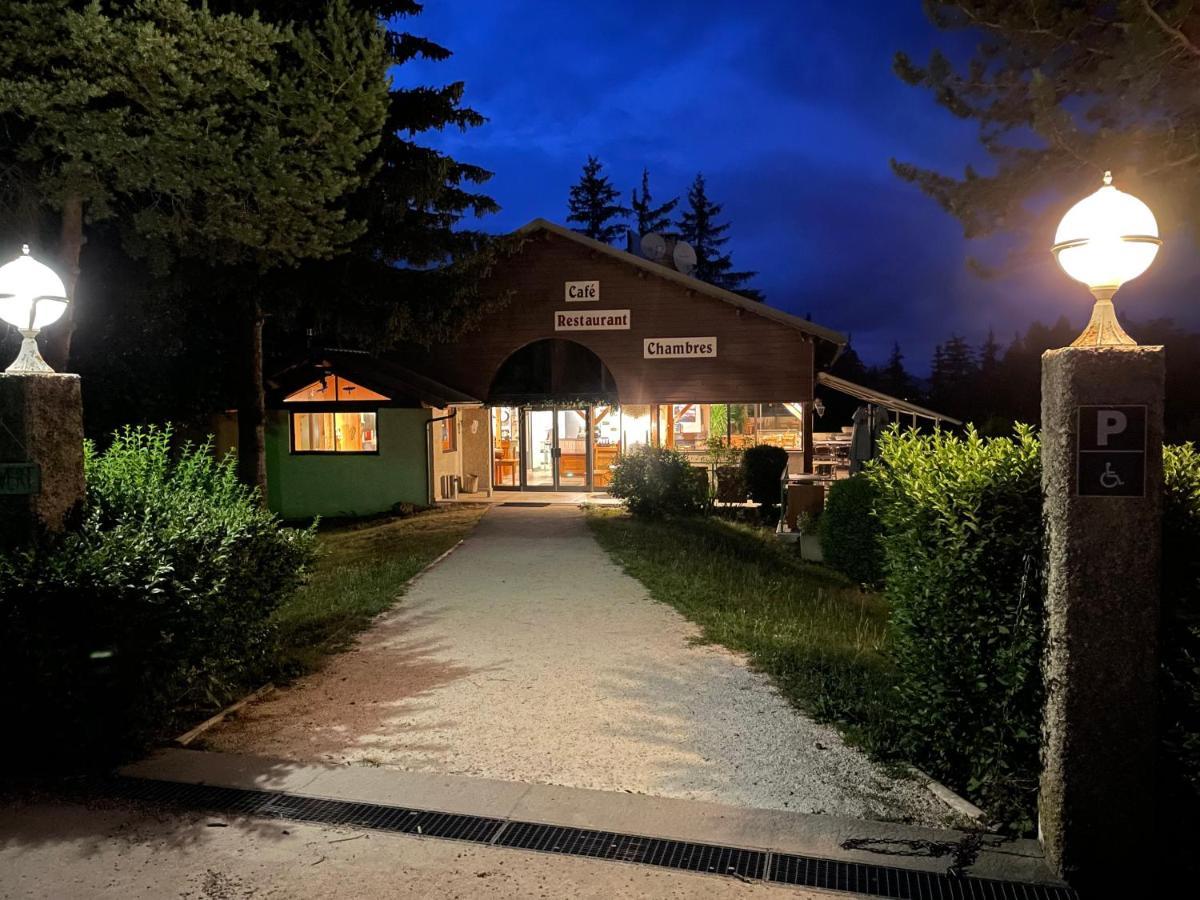 Logis Le Chalet Saint-Maurice-en-Trièves Exterior foto