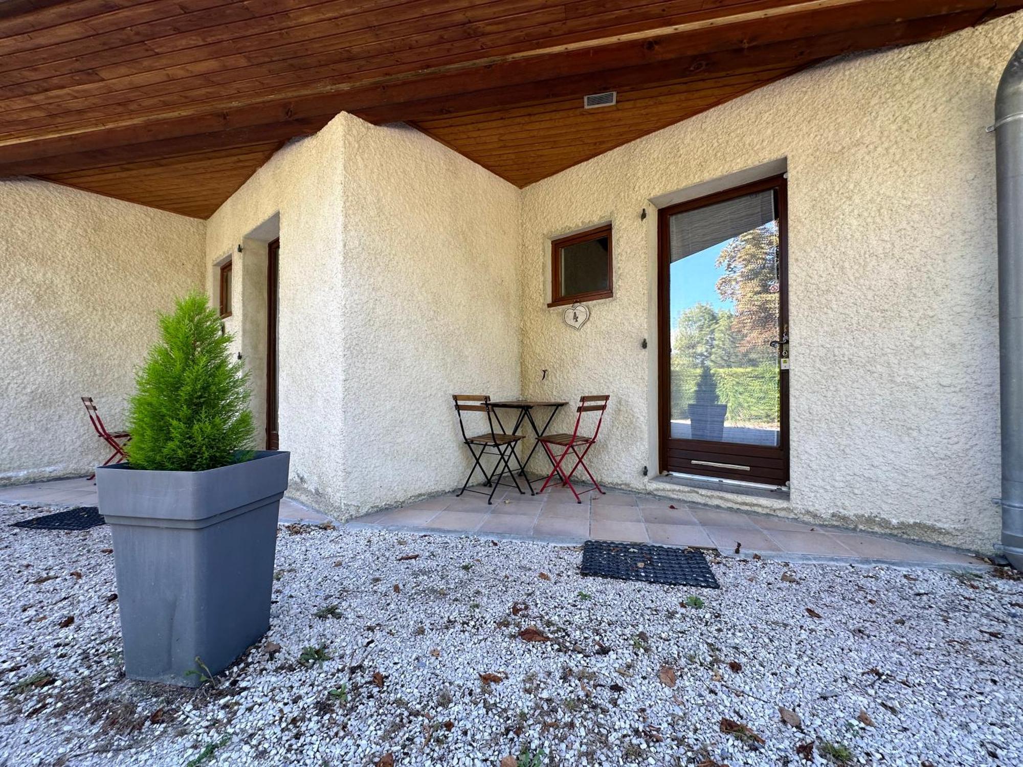 Logis Le Chalet Saint-Maurice-en-Trièves Exterior foto